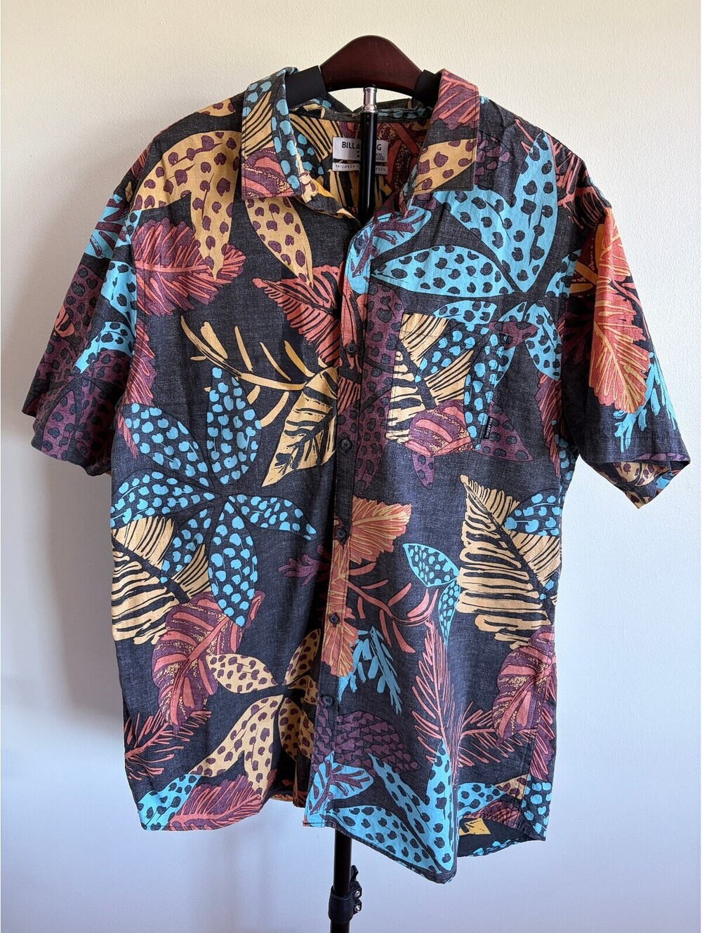 Billabong Men’s XXL Tropical Floral Short Sleeve Button Up Shirt